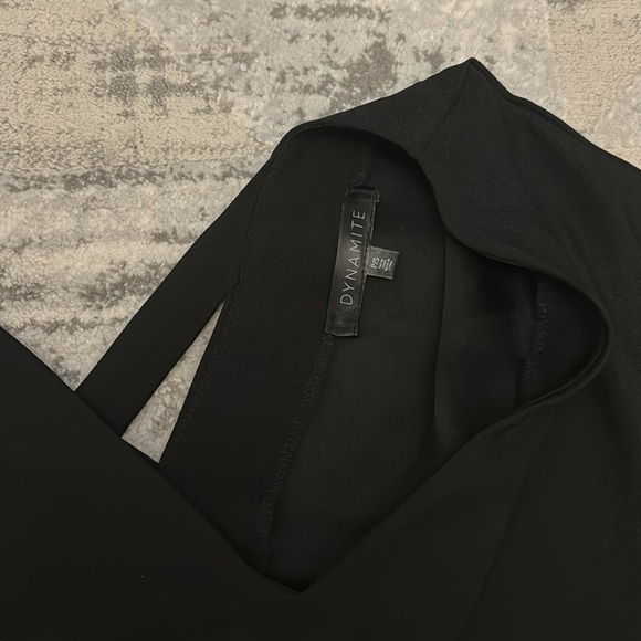 Dynamite Dress - Picture 2 of 5